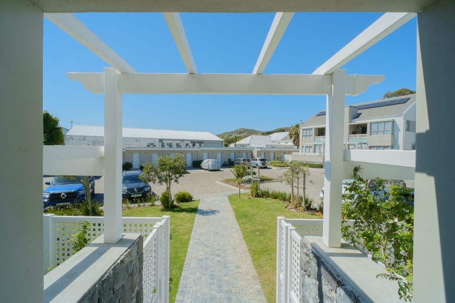 2 Bedroom Property for Sale in Kommetjie Western Cape